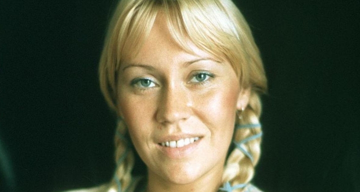 Agnetha von ABBA ist 72 Jahre alt und sieht heute umwerfend aus